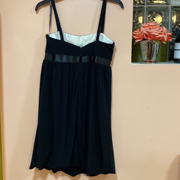 Jessica McClintock Vintage Style Babydoll Dress. Size 8- Worn in a fashion show - Picture 2 of 4
